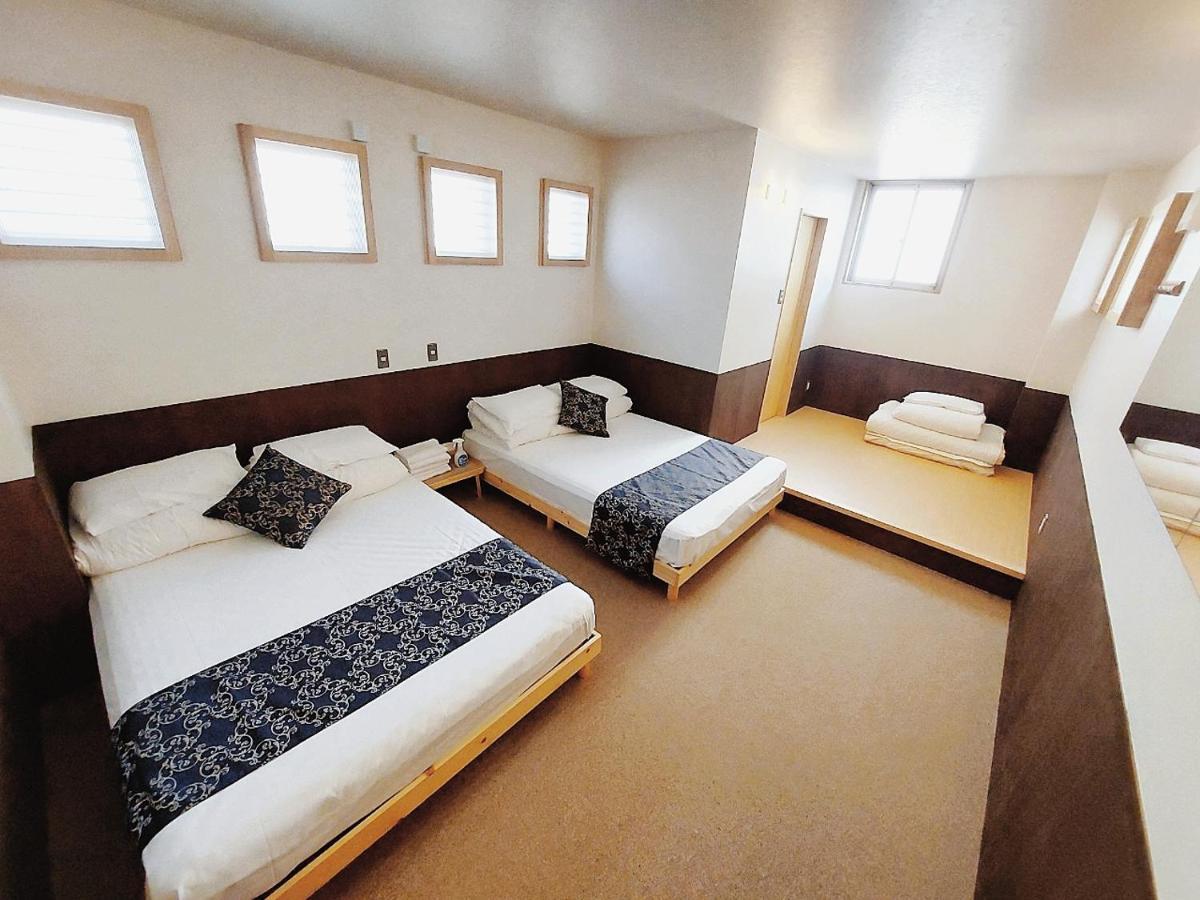 Poly Hostel 2 Namba Ōsaka Extérieur photo